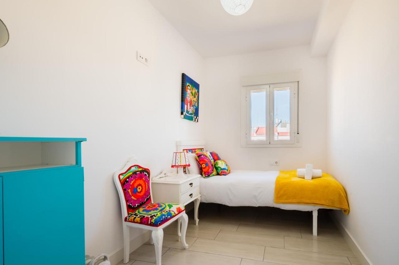 דירות סביליה Wide And Colourful- 3Bd 1Bth- Triana מראה חיצוני תמונה