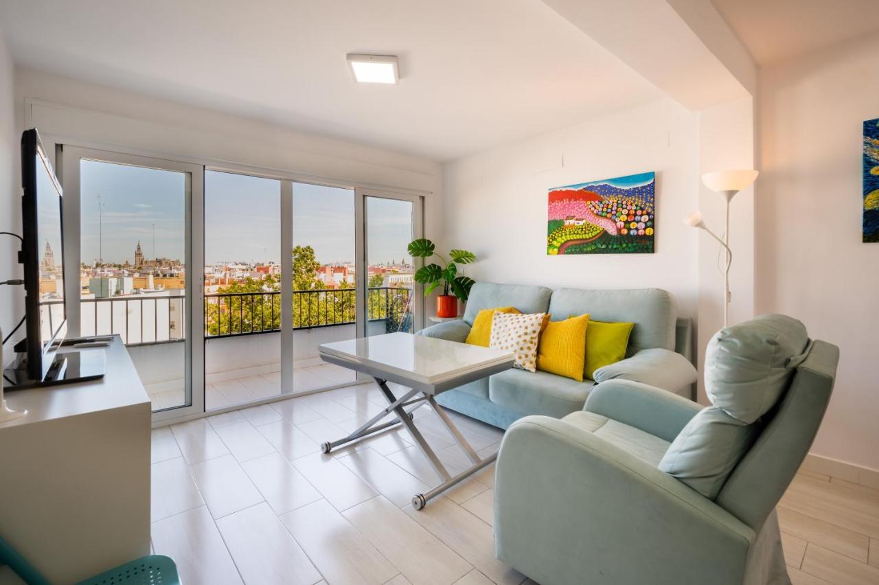 דירות סביליה Wide And Colourful- 3Bd 1Bth- Triana מראה חיצוני תמונה